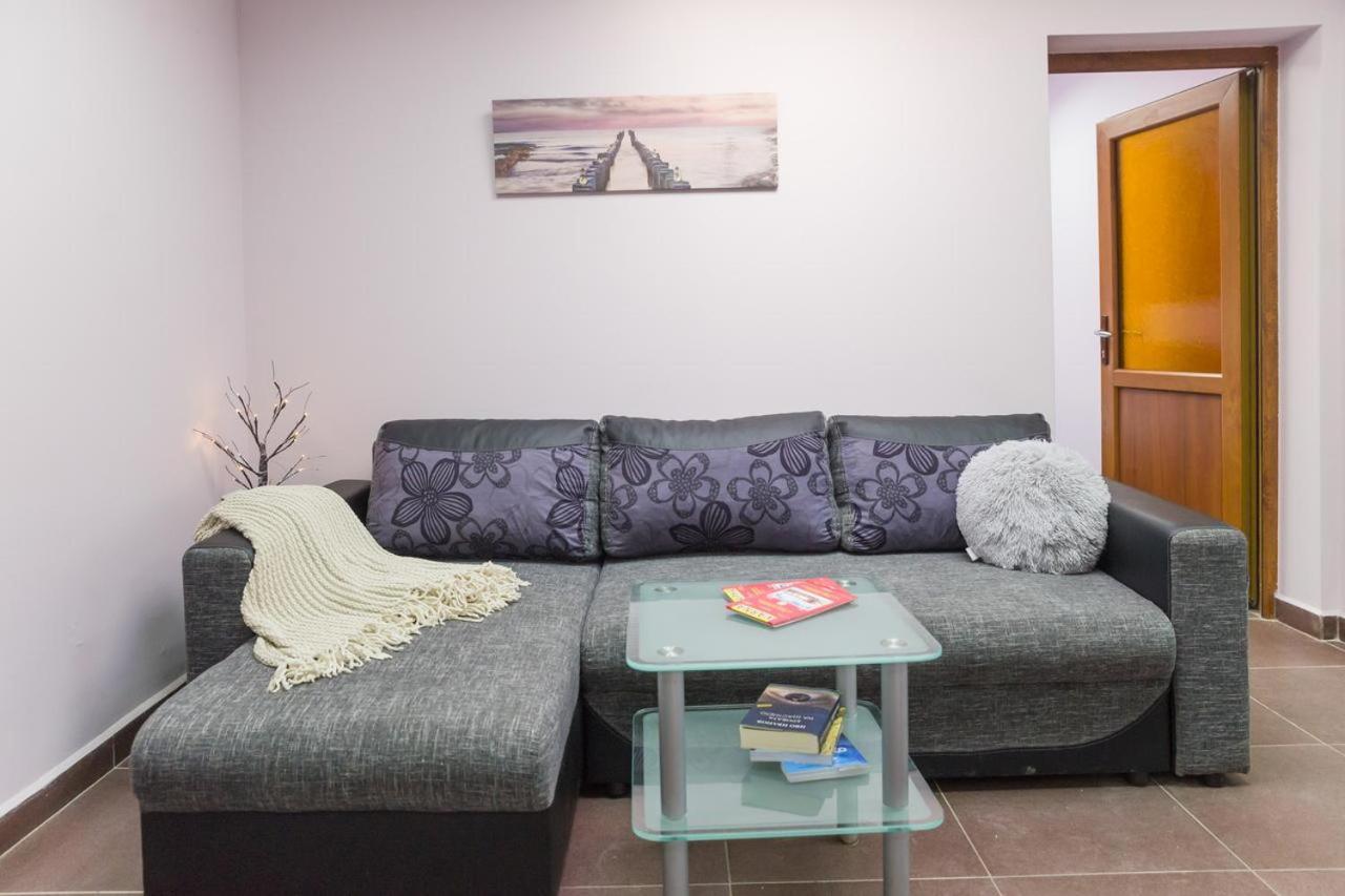 Apartament Central House Warna Zewnętrze zdjęcie